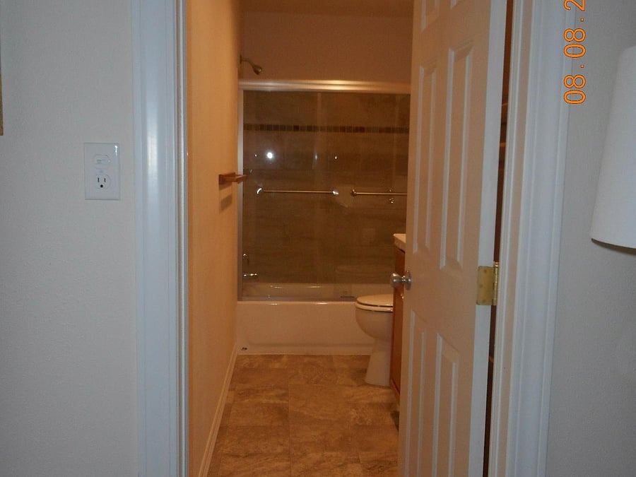 Furnished Finder property 1044728_1 photo 9