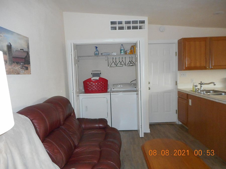 Furnished Finder property 1044728_1 photo 4