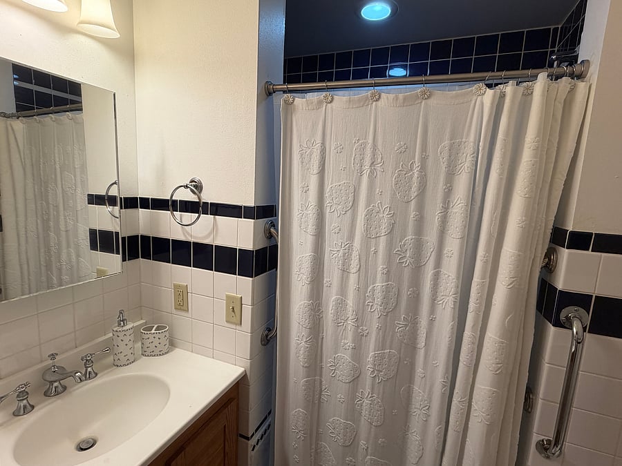 Furnished Finder property 1044744_1 photo 40