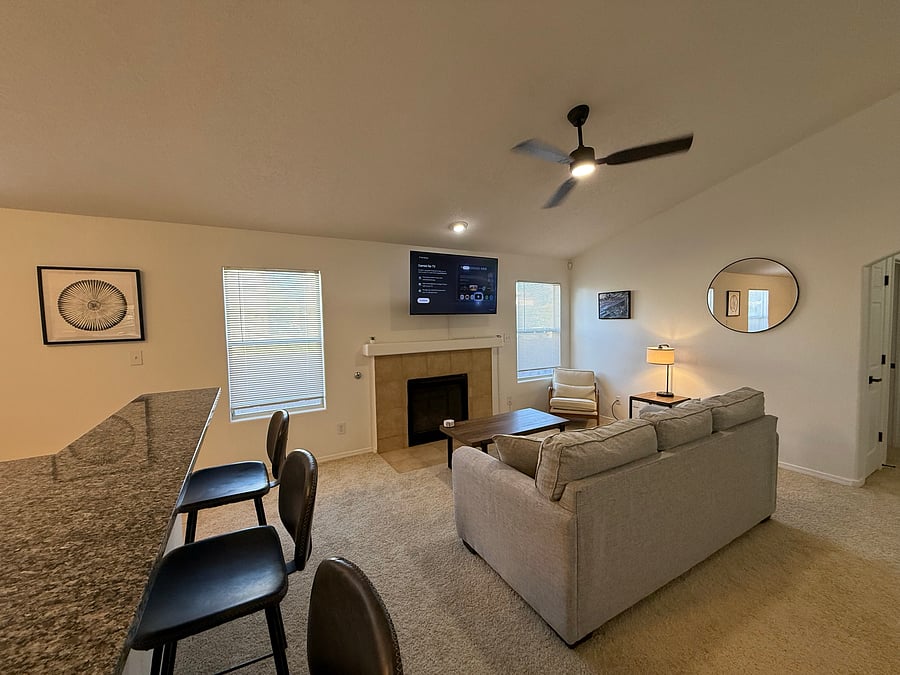 Furnished Finder property 1044760_1 photo 8