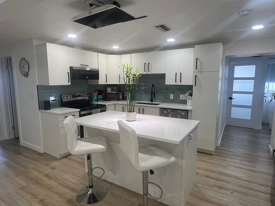 Furnished Finder property 1044769_1 photo 3