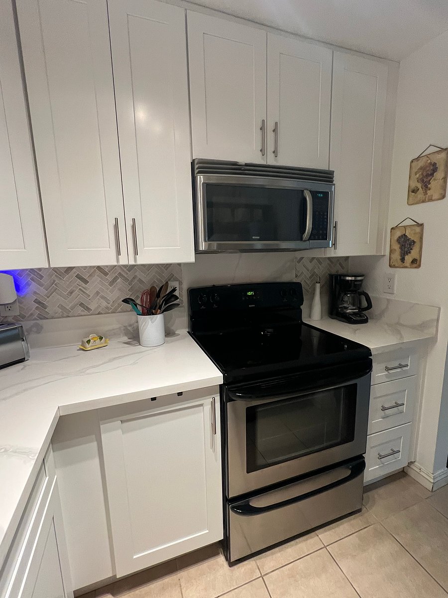 Furnished Finder property 1044771_1 photo 9