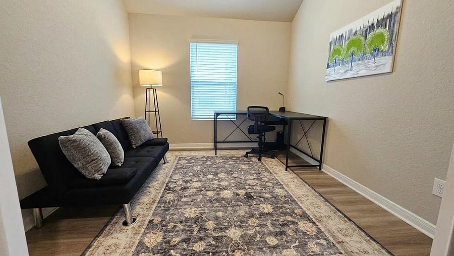 Furnished Finder property 1044782_1 photo 9