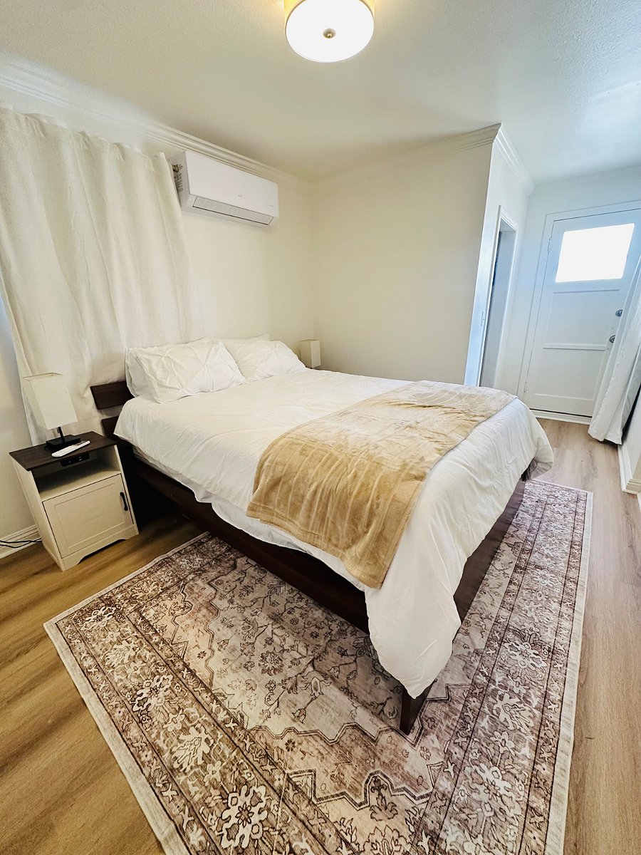 Furnished Finder property 1044786_1 photo 2