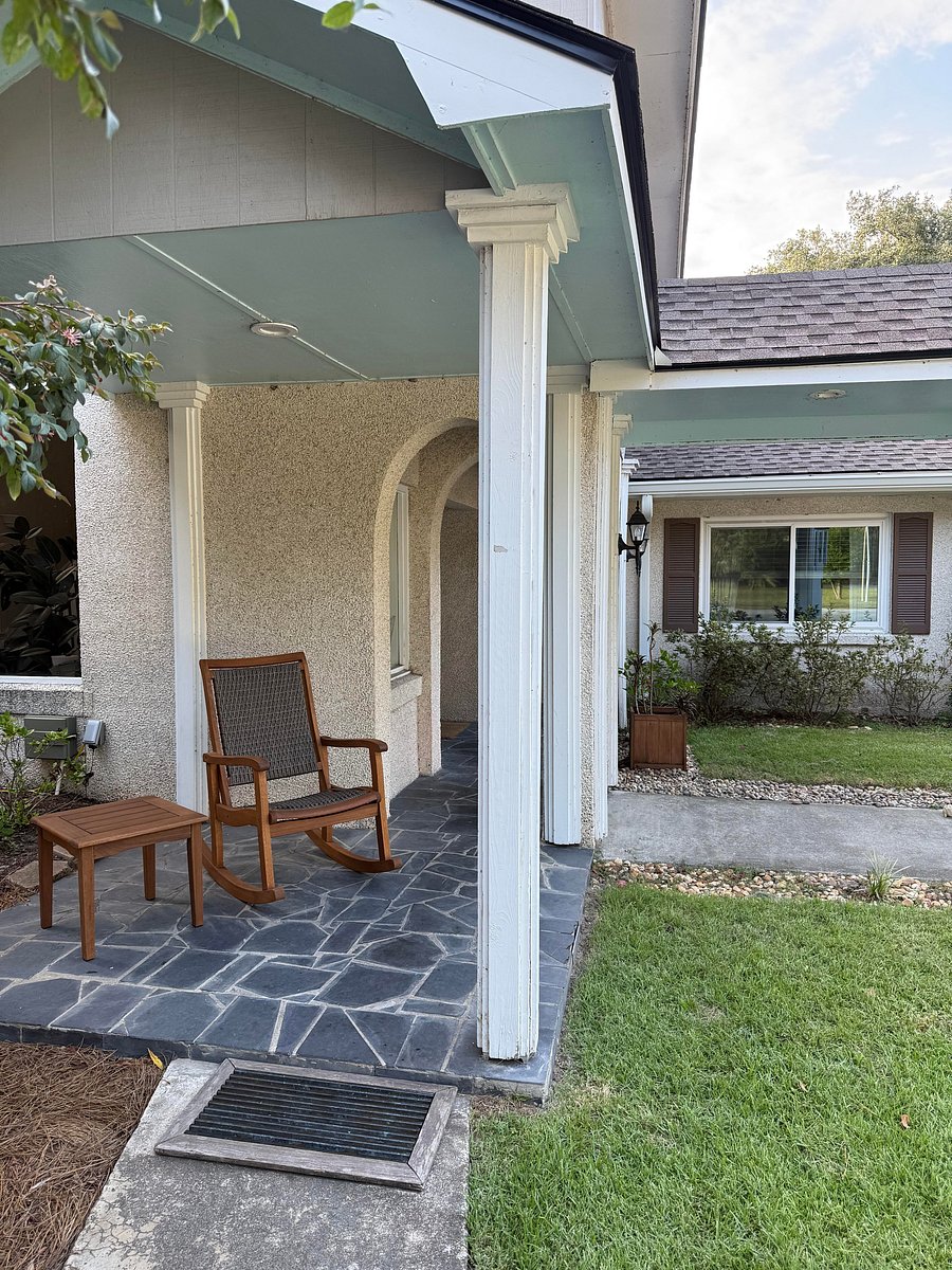 Furnished Finder property 1044788_1 photo 3