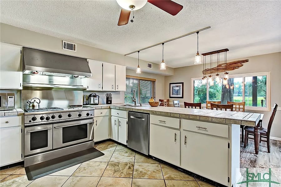 Furnished Finder property 1044788_1 photo 8