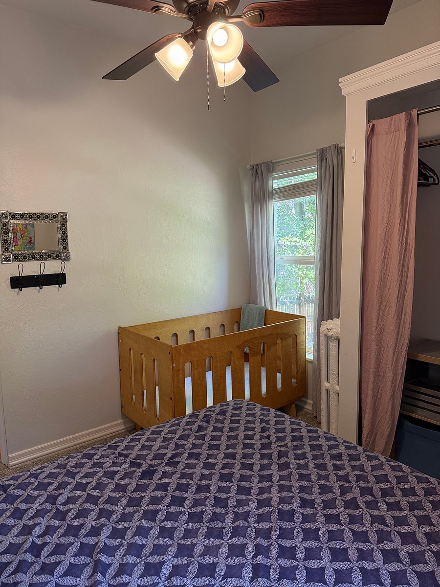 Main floor bedroom full/queen with Crib