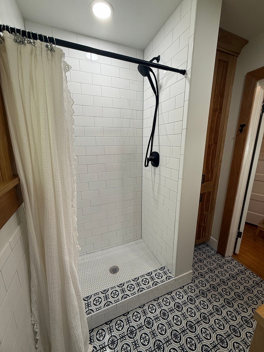 Furnished Finder property 1044796_1 photo 24