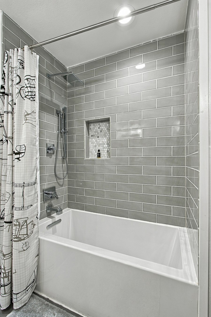 Furnished Finder property 1044807_1 photo 28