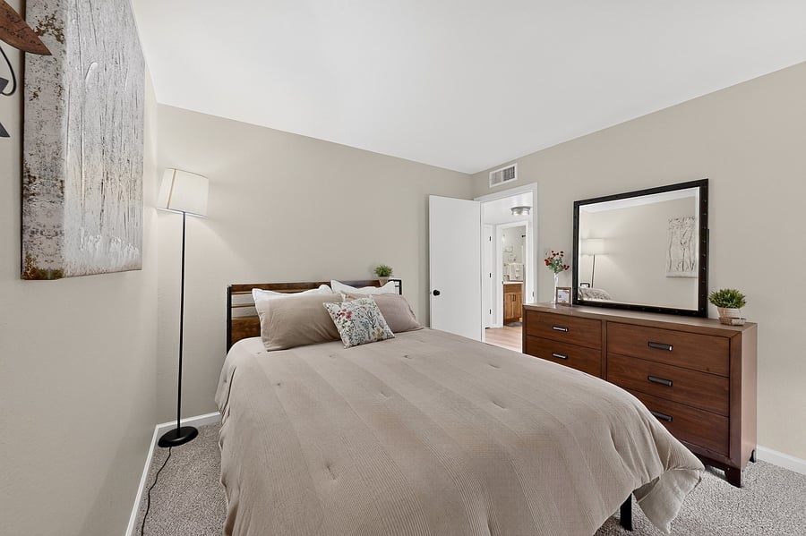 Furnished Finder property 1044814_1 photo 41