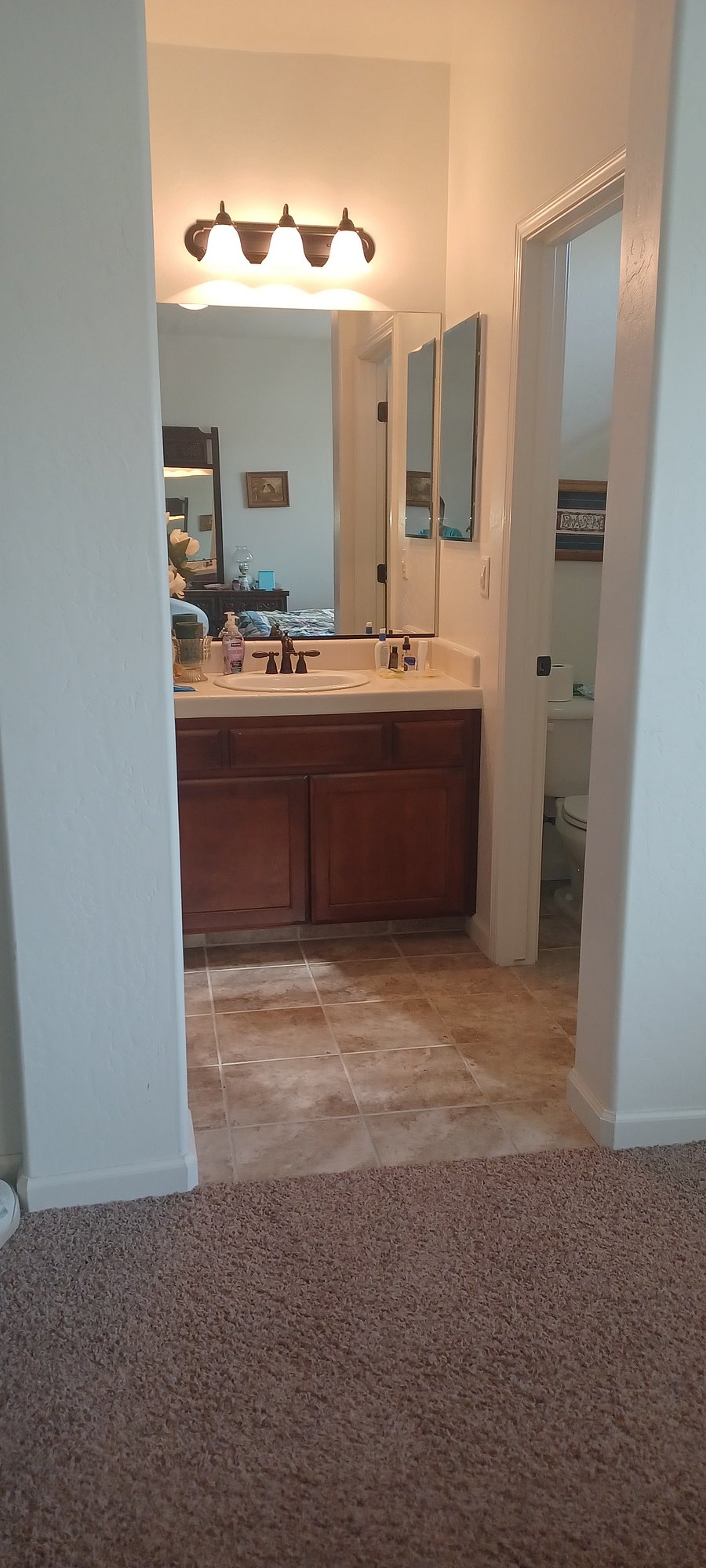Furnished Finder property 1044826_1 photo 3