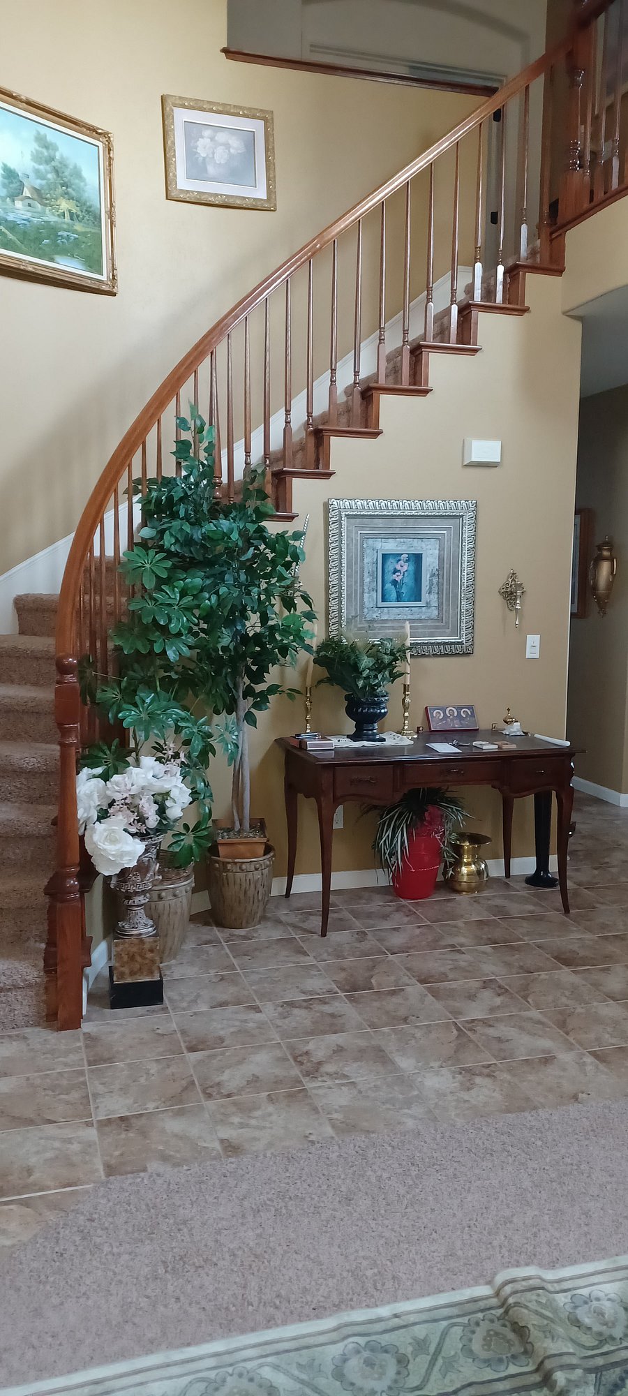 Furnished Finder property 1044826_1 photo 2