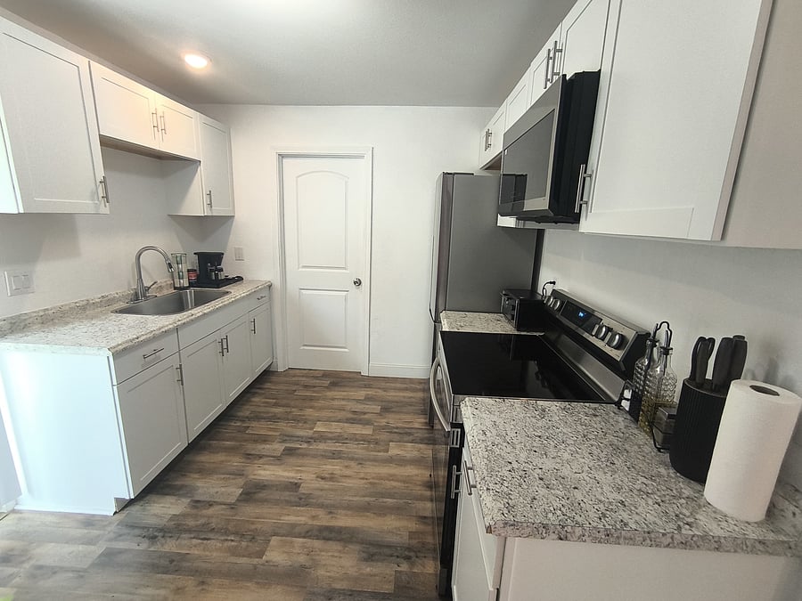 Furnished Finder property 1044847_1 photo 6