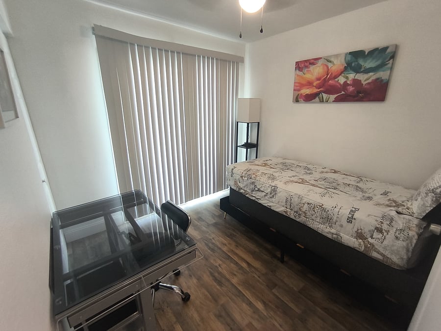 Furnished Finder property 1044847_1 photo 9