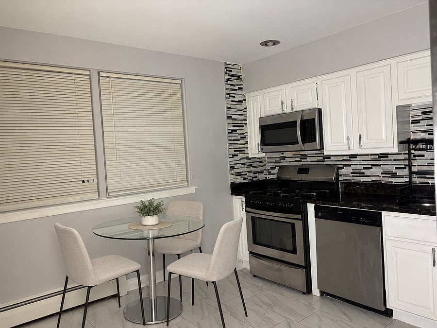Furnished Finder property 1044861_1 photo 3