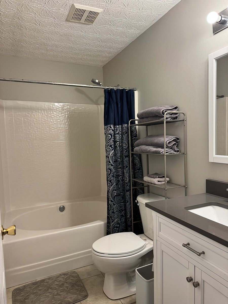 Furnished Finder property 1044862_1 photo 25