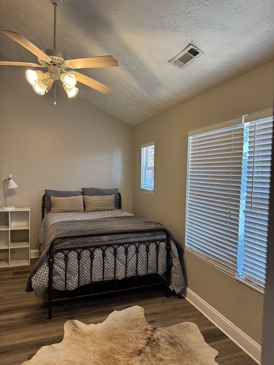 Furnished Finder property 1044862_1 photo 29