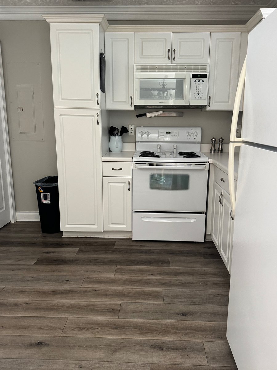 Furnished Finder property 1044862_1 photo 12
