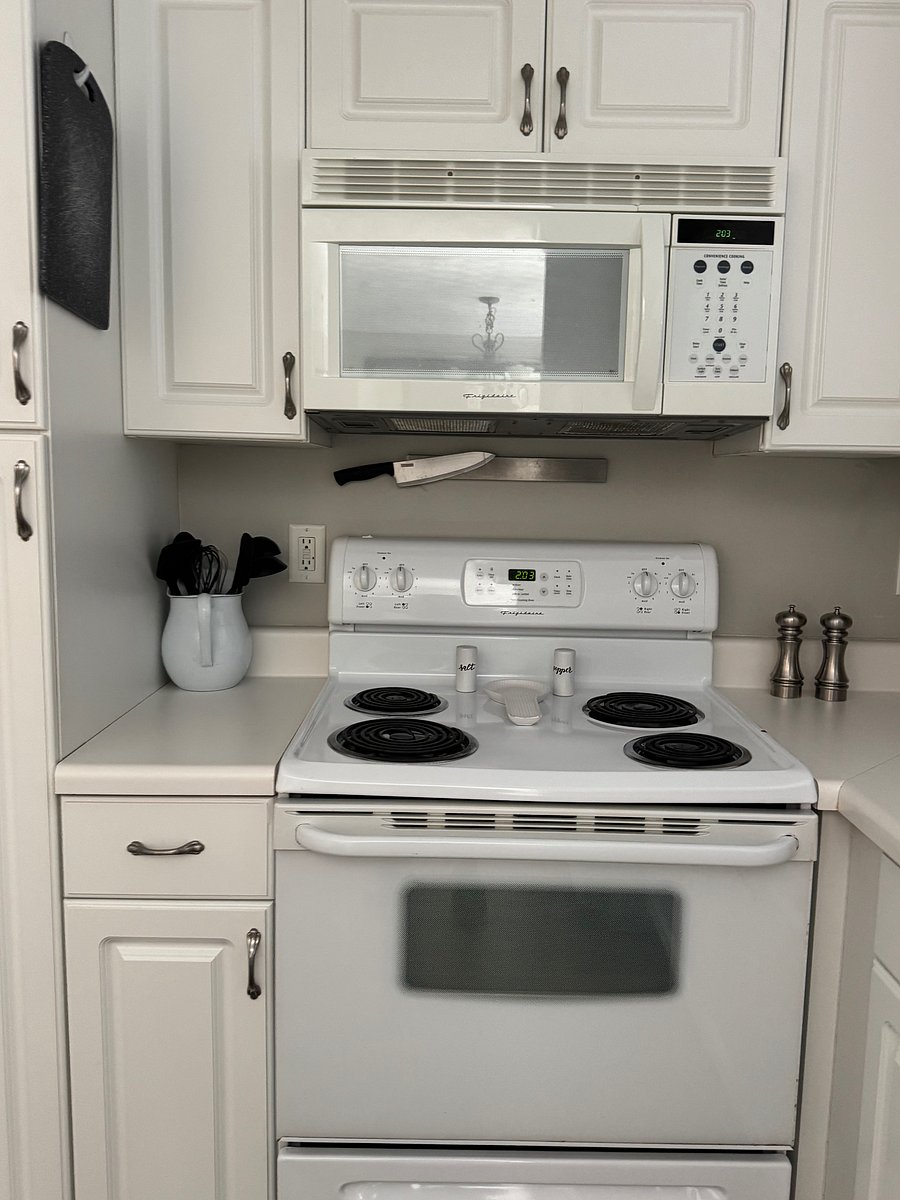 Furnished Finder property 1044862_1 photo 10