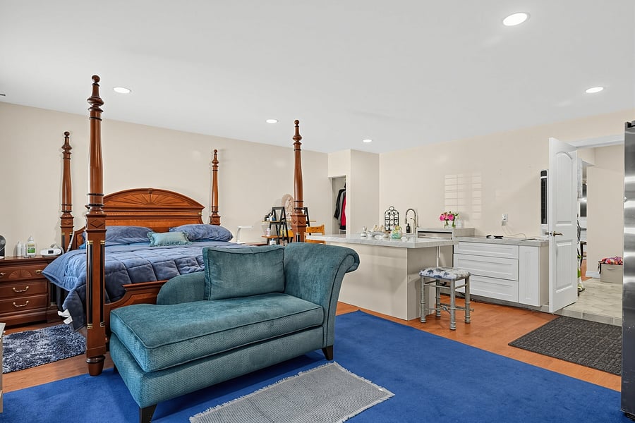 Furnished Finder property 1044869_3 photo 19