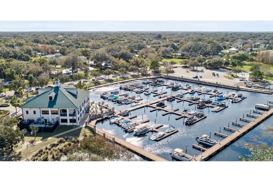 Lakefront Marina provides convenient boat storage for endless fun on the water.