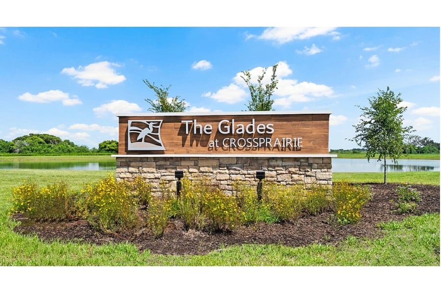 The Glades at Crossprairie is a new master-planned community of single-family homes and townhomes offering resort-inspired living in Saint Cloud, FL. Supports an active lifestyle near parks, conservation areas and waterfront recreation.