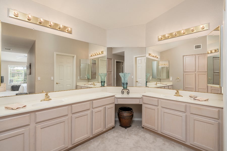 Furnished Finder property 1044900_1 photo 11