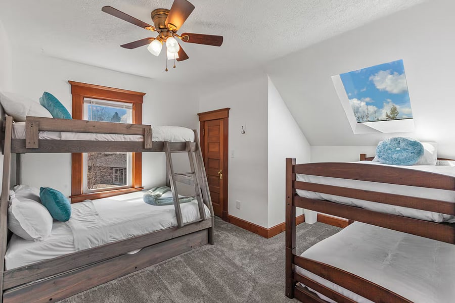 Furnished Finder property 1044905_1 photo 9