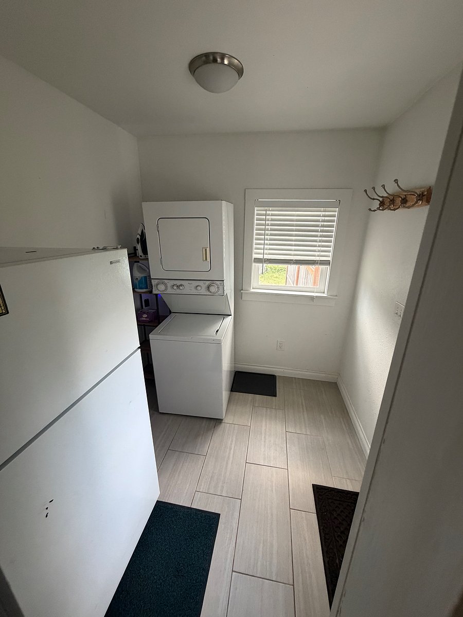 Furnished Finder property 1044912_1 photo 15