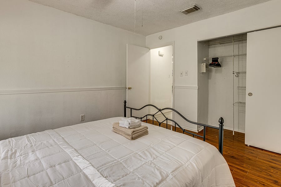 Furnished Finder property 1044914_1 photo 14