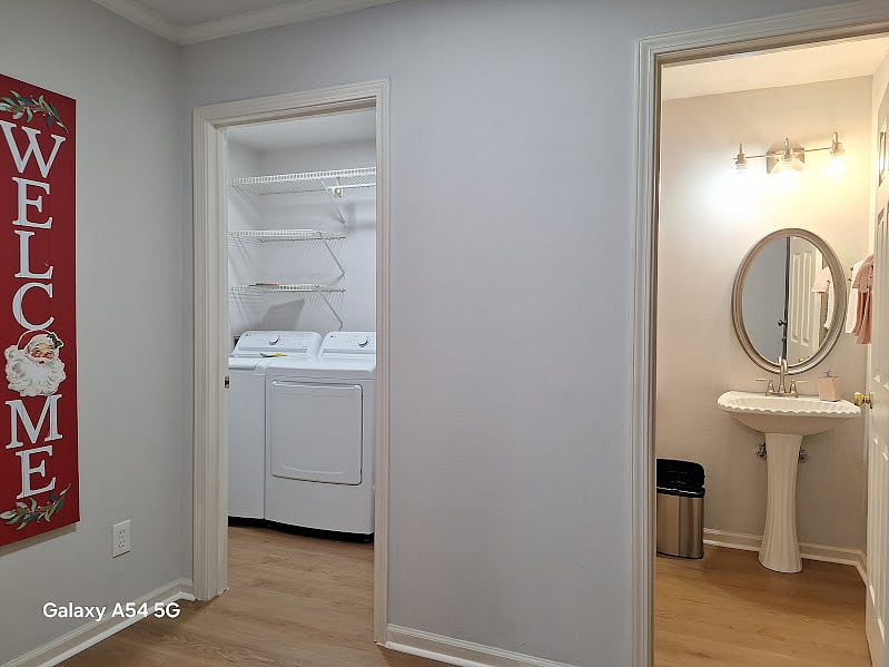 Furnished Finder property 1044916_1 photo 8
