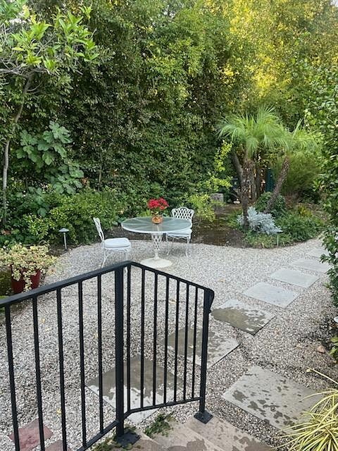 Furnished Finder property 1044918_1 photo 9