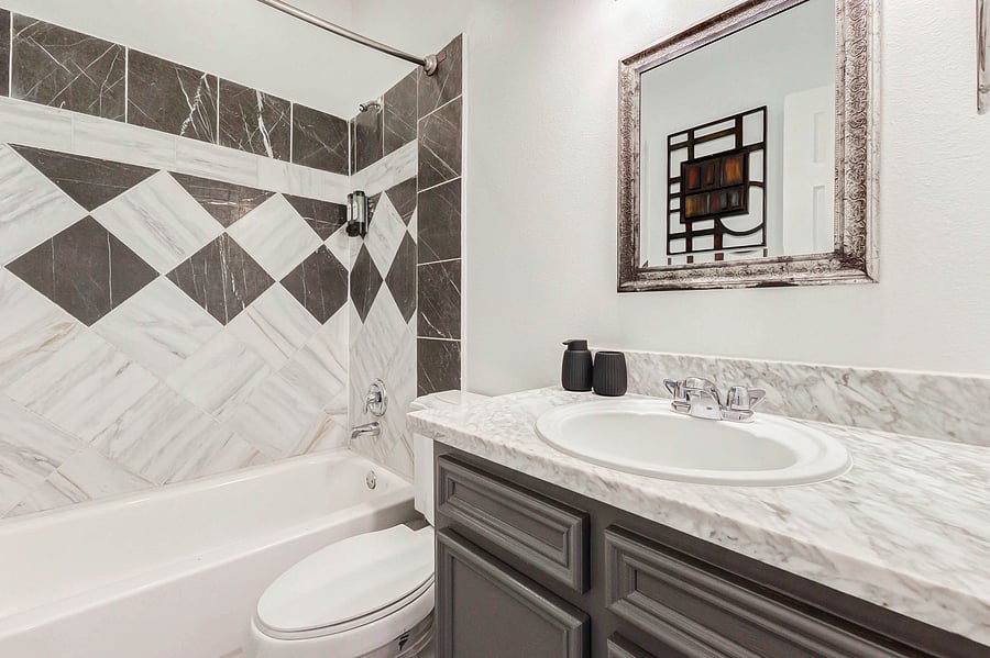 Furnished Finder property 1044930_1 photo 15