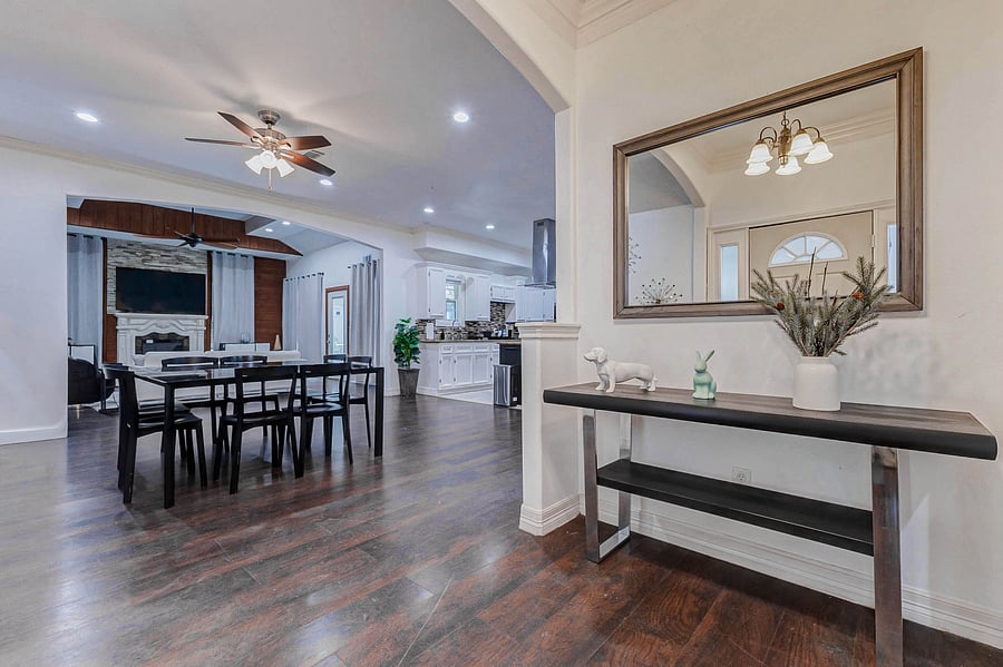 Furnished Finder property 1044930_1 photo 24