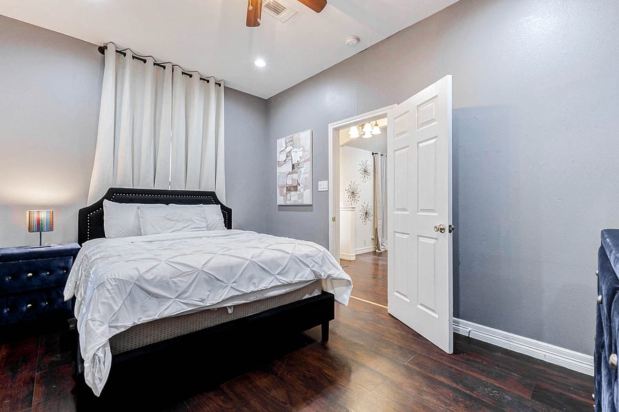 Furnished Finder property 1044930_1 photo 6