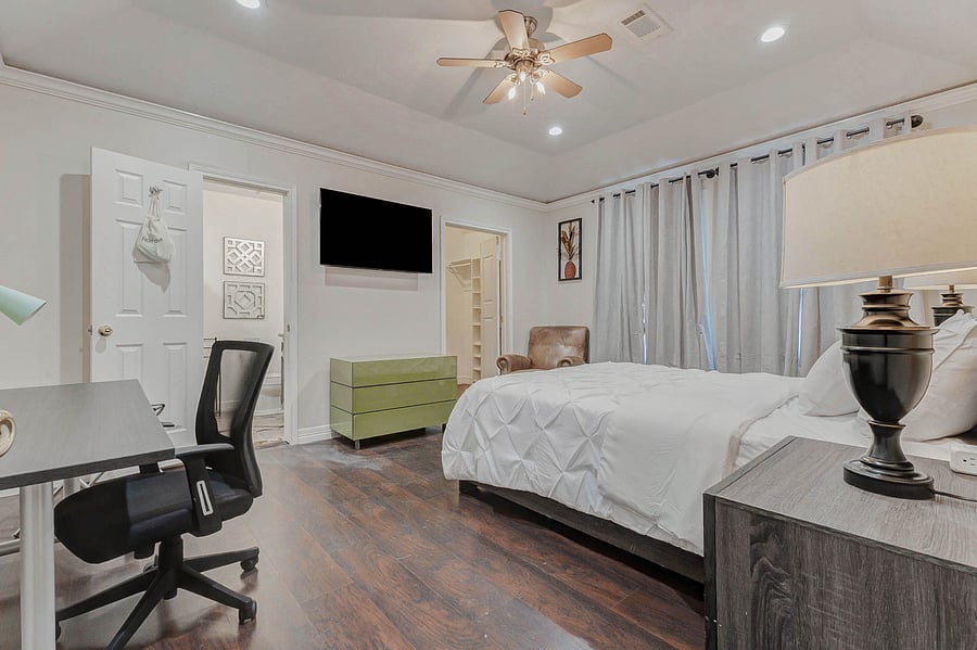 Furnished Finder property 1044930_1 photo 28