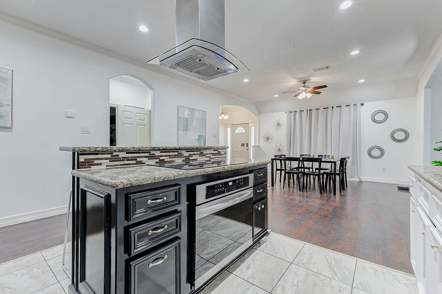Furnished Finder property 1044930_1 photo 31