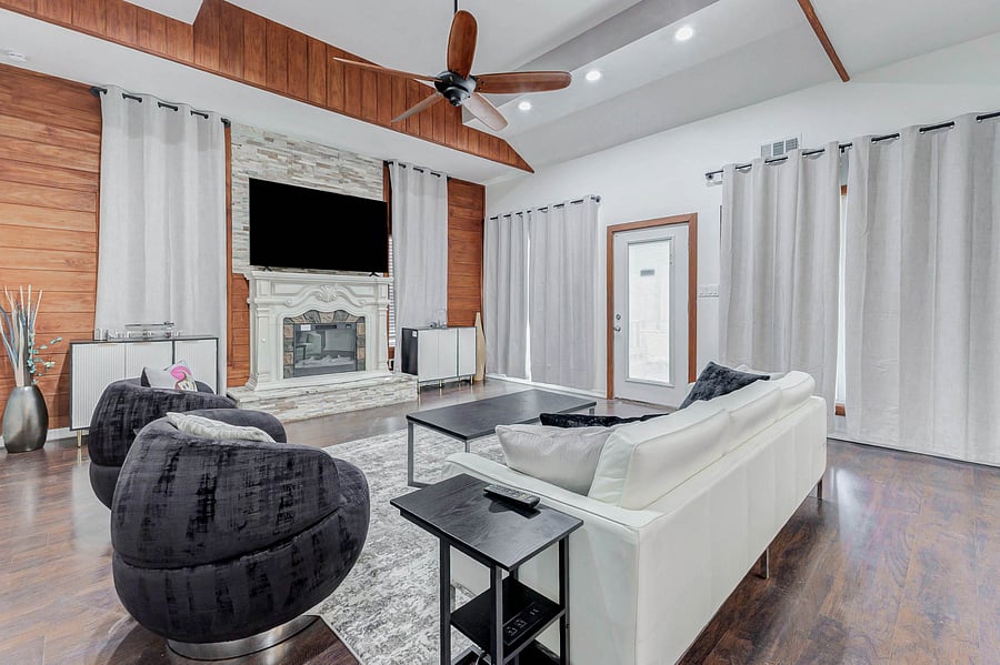 Furnished Finder property 1044930_1 photo 33