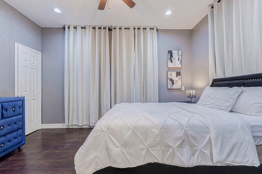 Furnished Finder property 1044930_1 photo 25