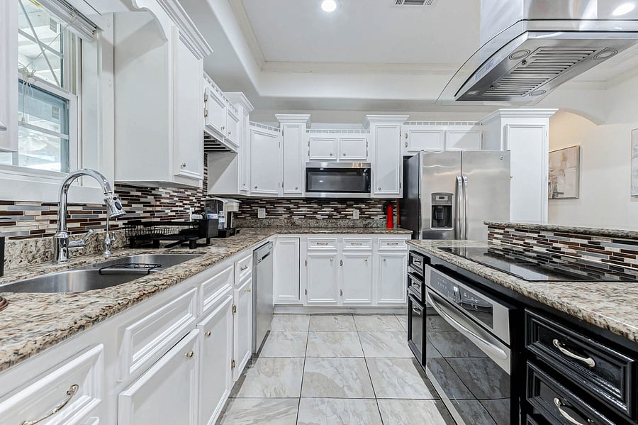 Furnished Finder property 1044930_1 photo 10