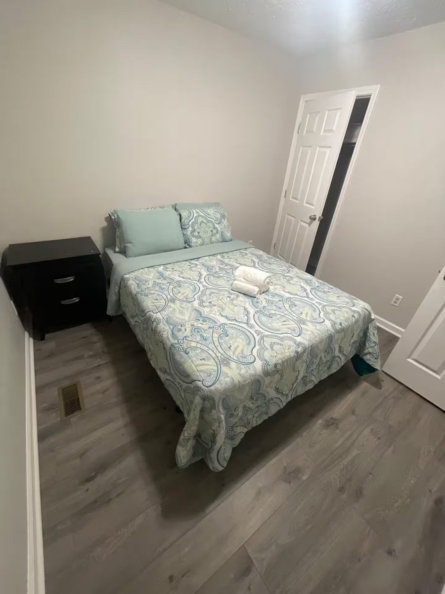 Furnished Finder property 1044934_1 photo 24