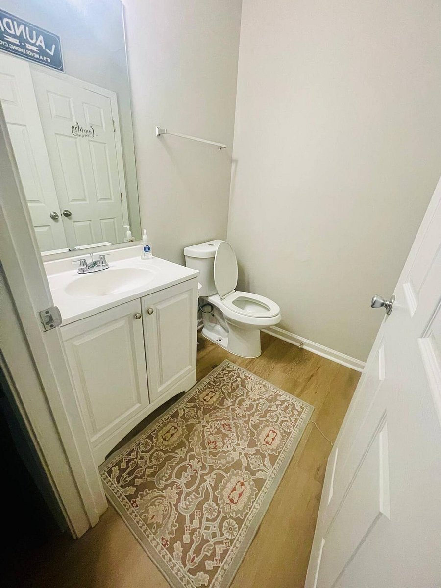 Furnished Finder property 1044934_1 photo 36