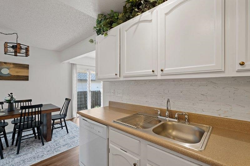 Furnished Finder property 1044944_1 photo 8