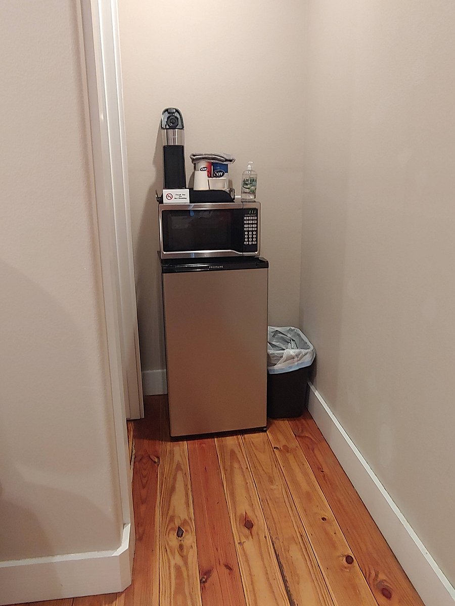 Furnished Finder property 1044948_1 photo 5