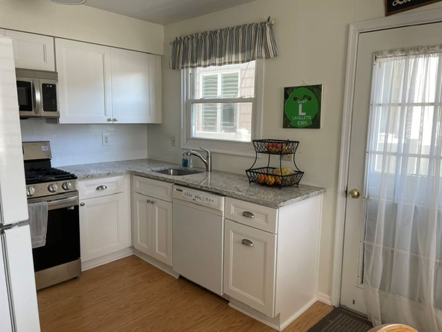 Furnished Finder property 1044994_1 photo 12