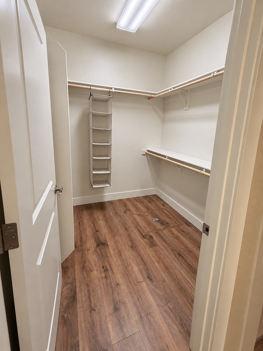 Furnished Finder property 1044995_1 photo 13