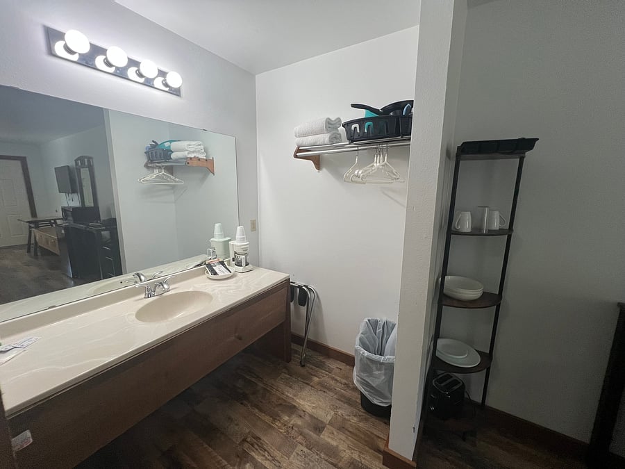 Furnished Finder property 1045027_1 photo 5