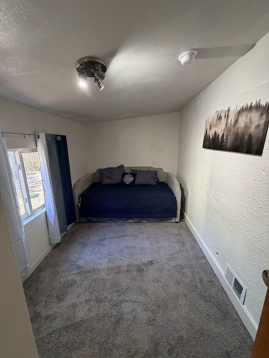 Furnished Finder property 1045037_1 photo 14