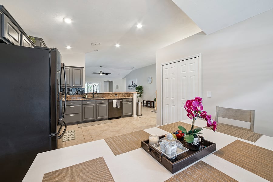 Furnished Finder property 1045038_1 photo 22
