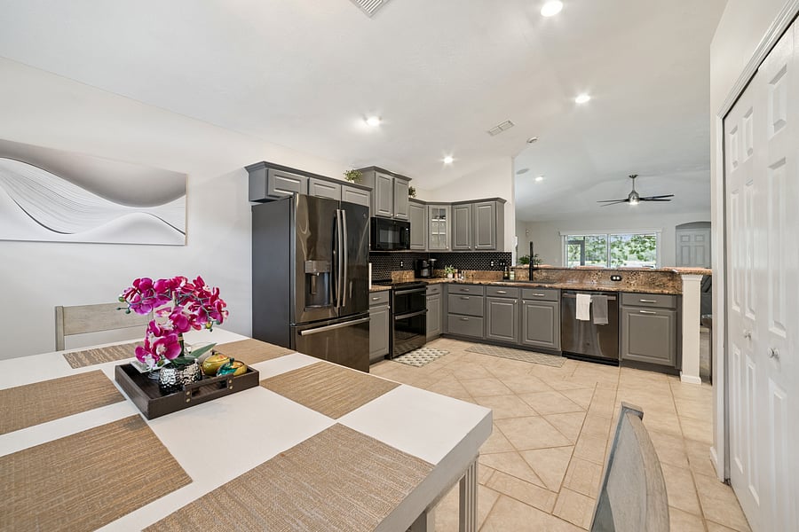 Furnished Finder property 1045038_1 photo 23